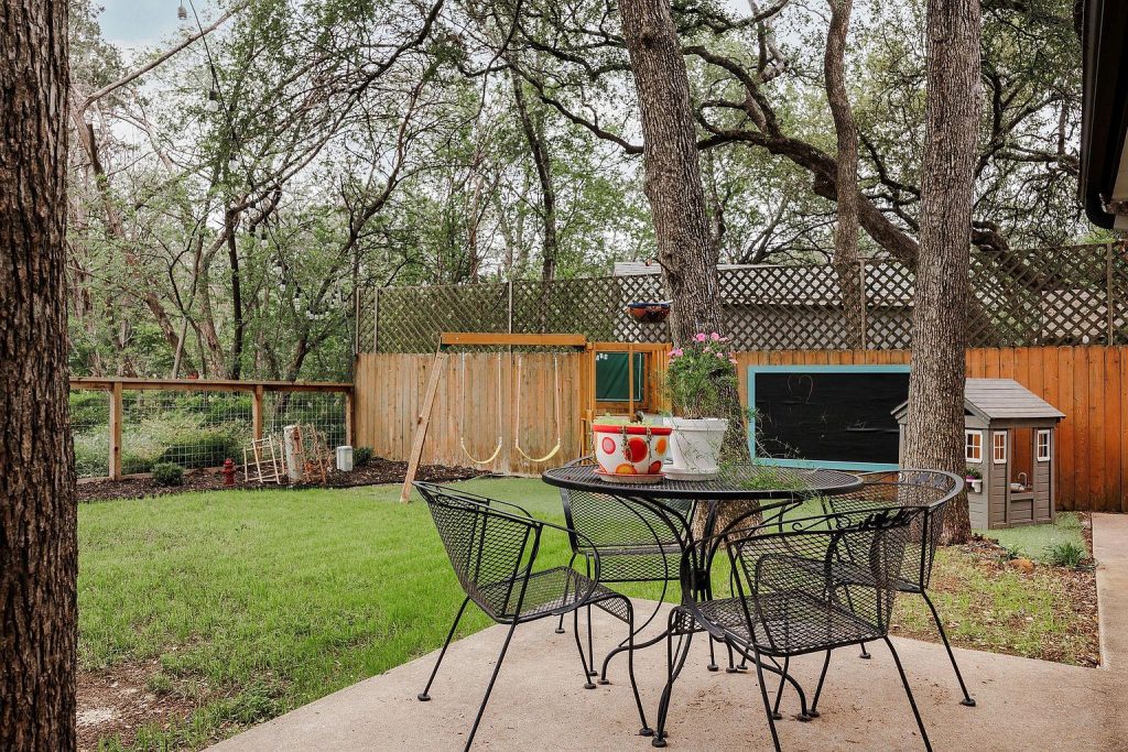 9219 Independence Loop