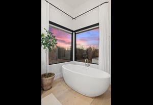 5 Inwood Cove