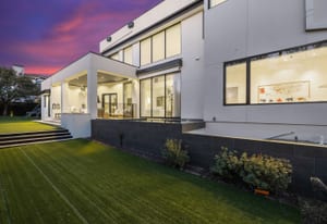 5 Inwood Cove