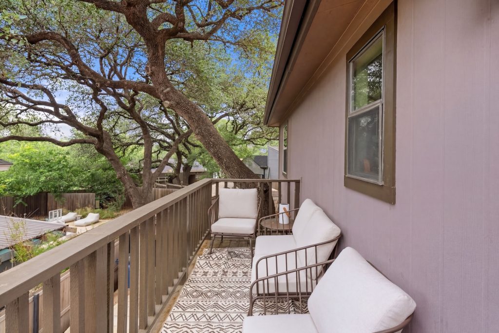 1106 Mission Ridge Unit B