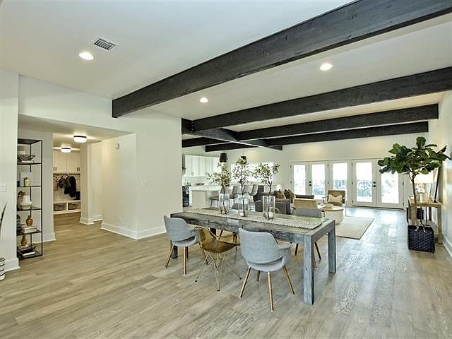 5721 Louise Lane