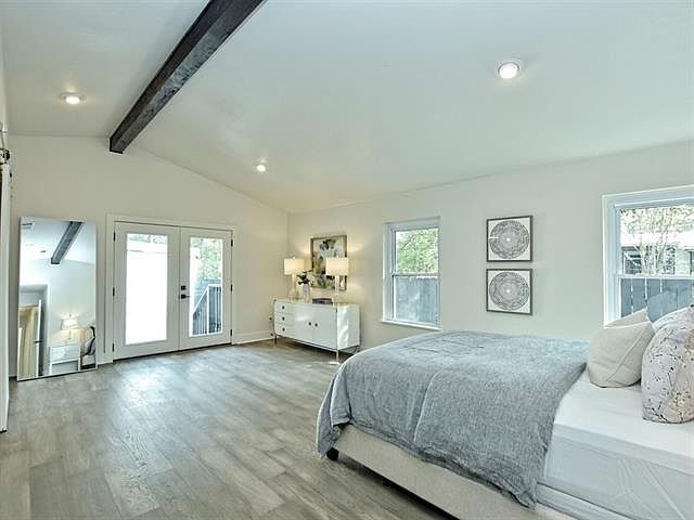 5721 Louise Lane