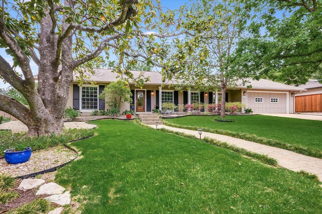 3413 Mount Barker Drive