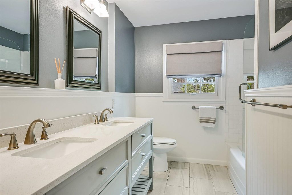 3413 Mount Barker Drive