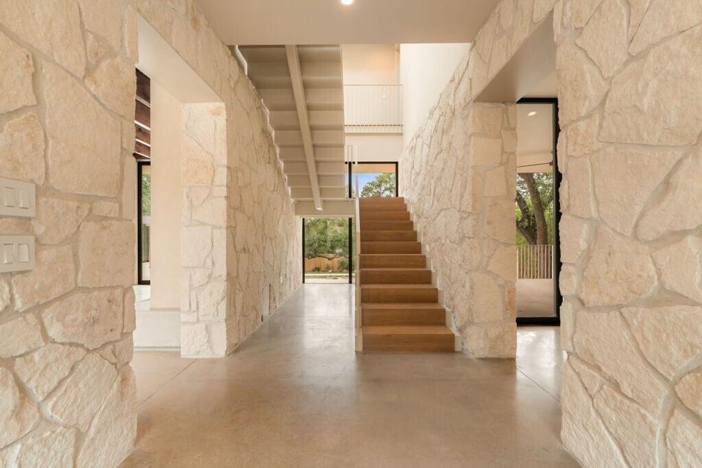 4705 Balcones Drive
