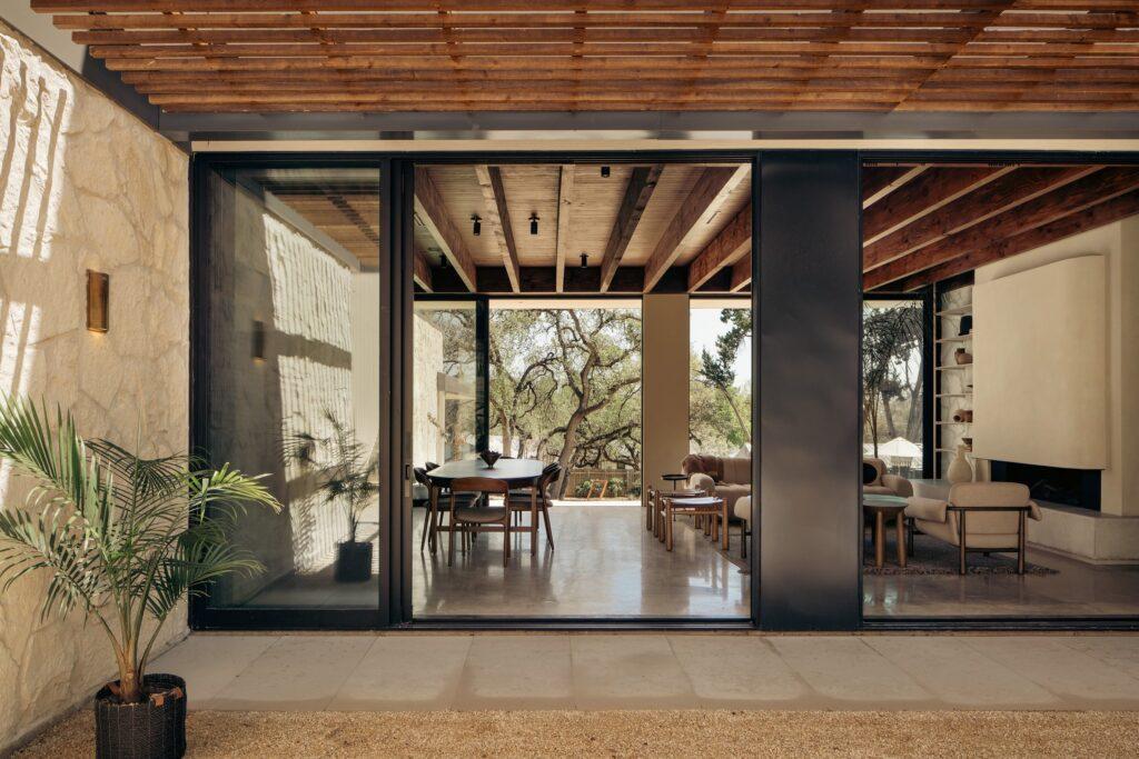 4705 Balcones Drive
