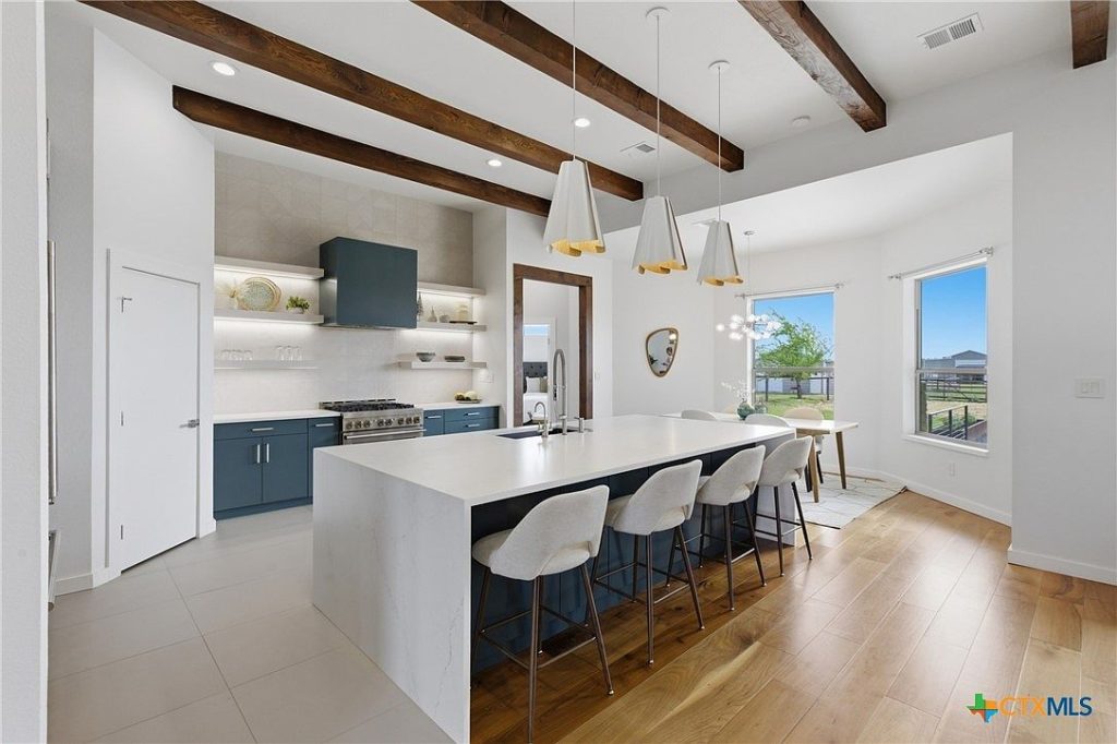 215 Mesa Vista Drive