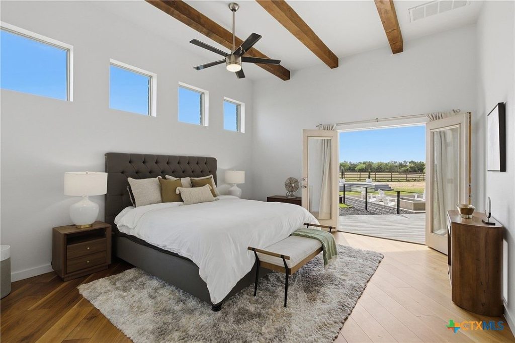 215 Mesa Vista Drive