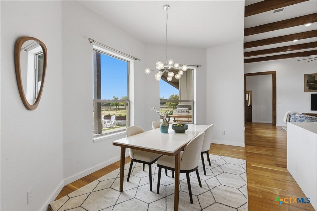 215 Mesa Vista Drive