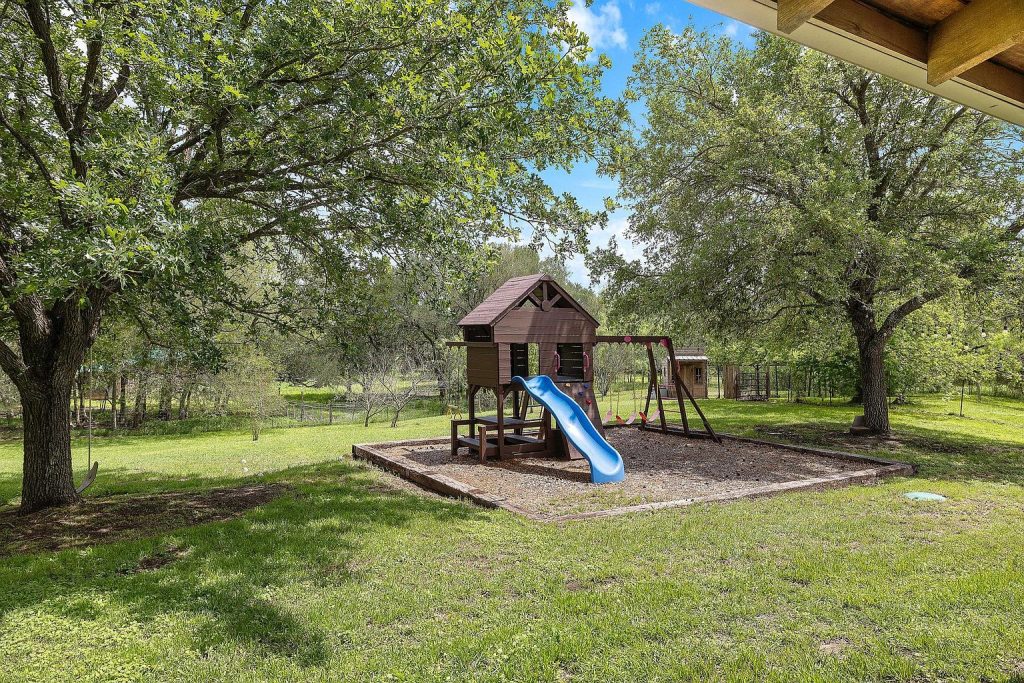571 Balch Road
