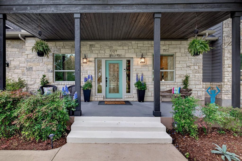 701 Baron Lane
