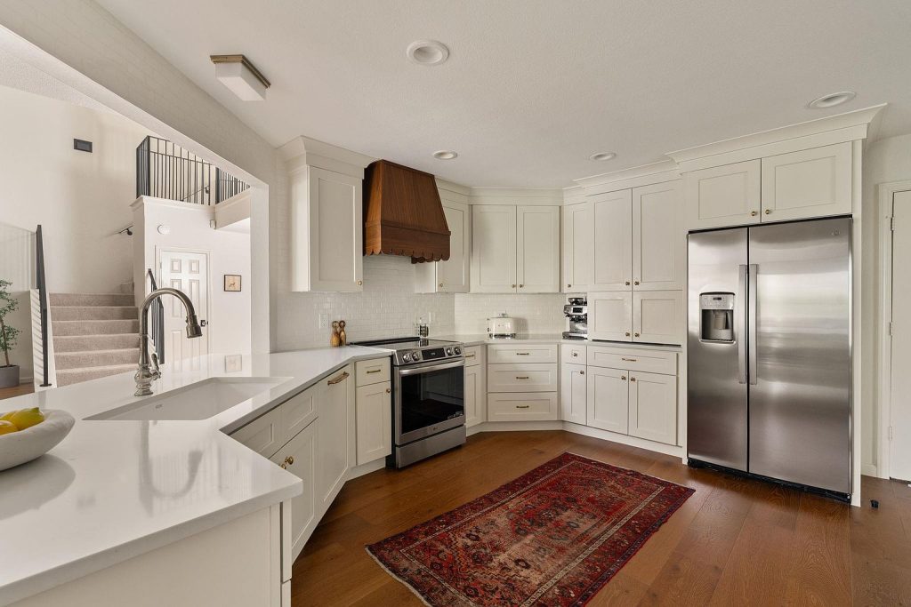 6529 Heron Drive