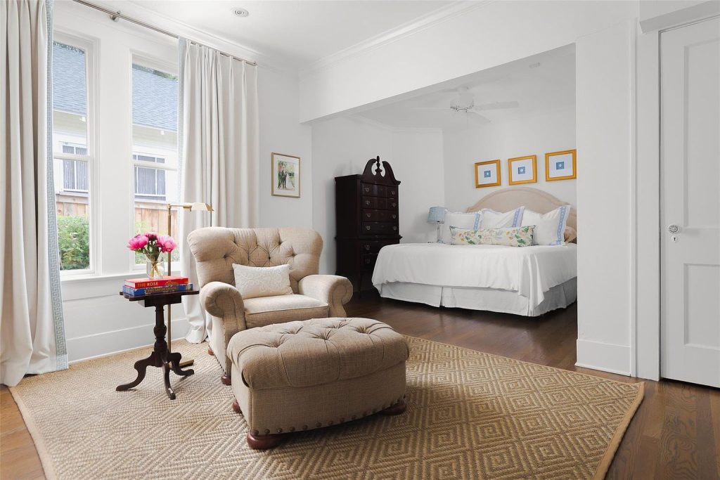 1509 Palma Plaza