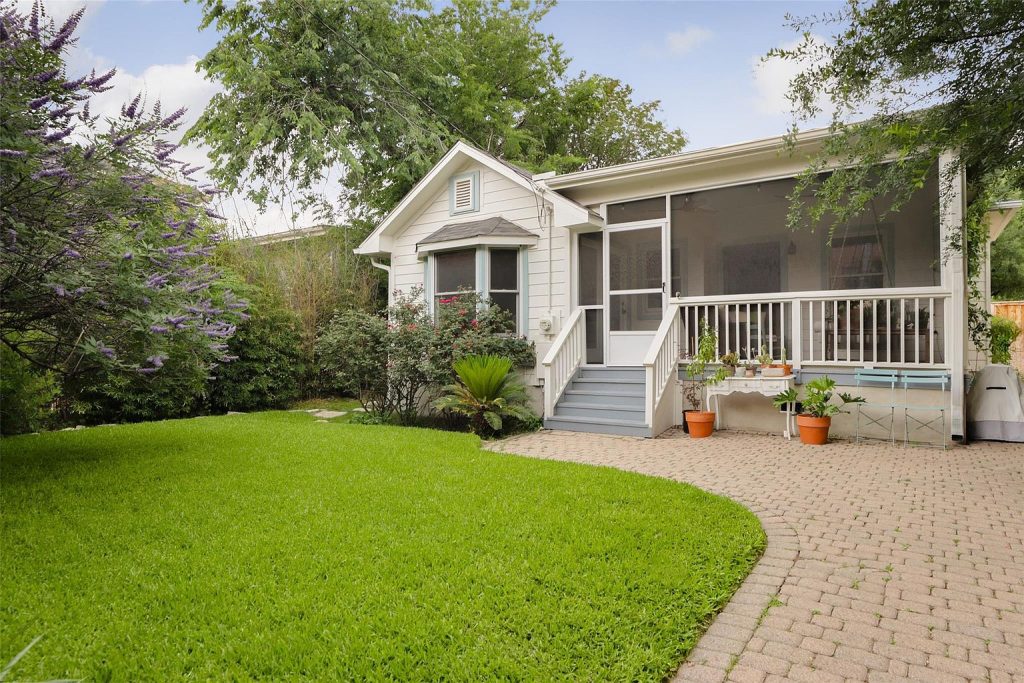 1509 Palma Plaza