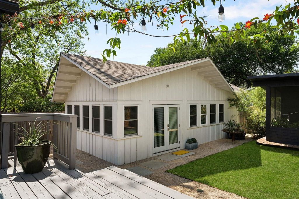 1704 Wethersfield Road