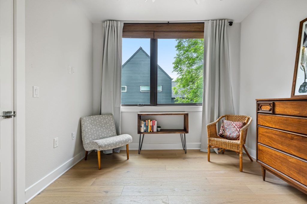 1905 16th Street Unit B