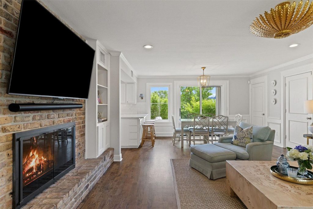 3106 Mistyglen Circle