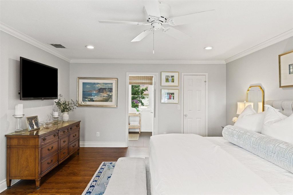 3106 Mistyglen Circle