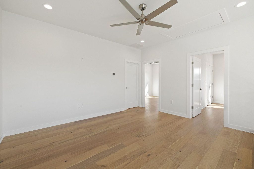 11009 4th Street