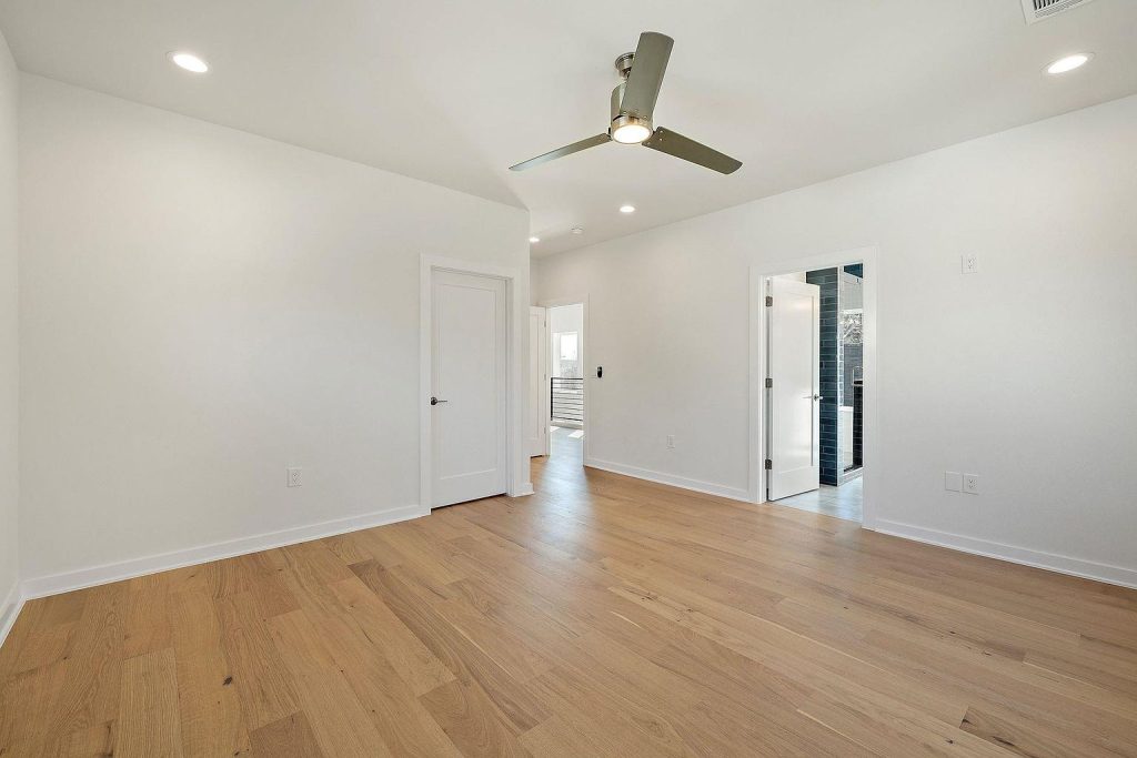 11009 4th Street