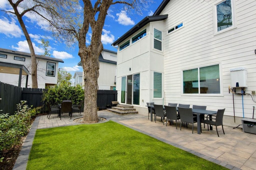 1182 Ridgeway Drive Unit A