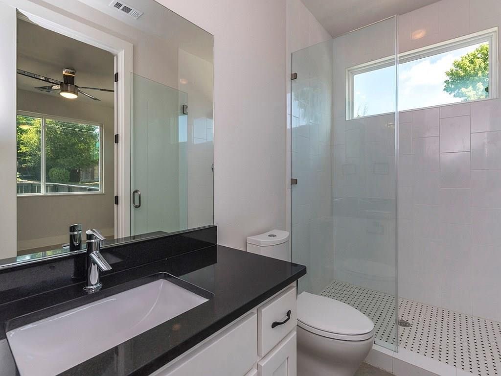 1182 Ridgeway Drive Unit A