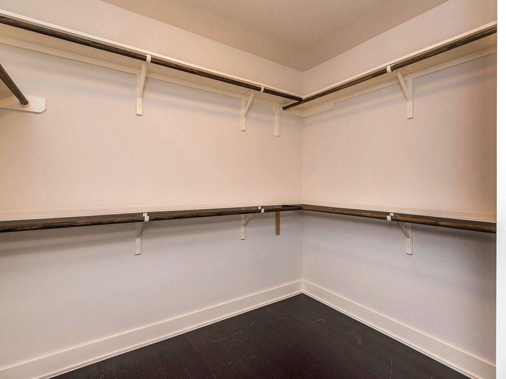 1182 Ridgeway Drive Unit A