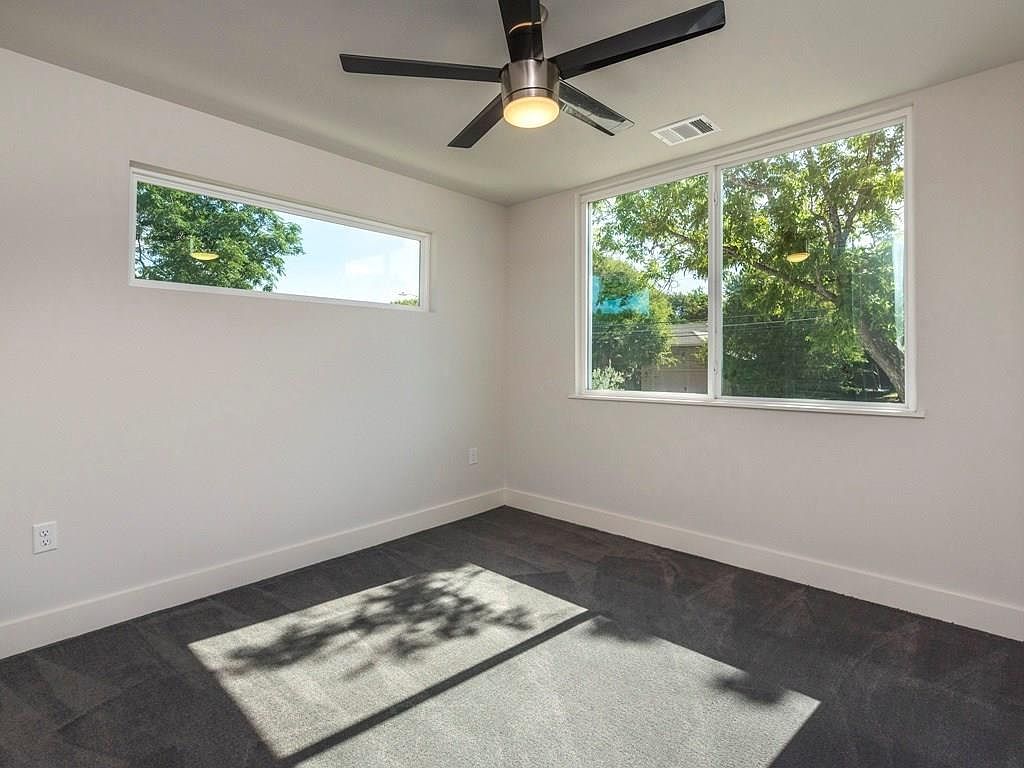 1182 Ridgeway Drive Unit A