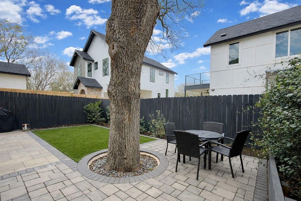 1182 Ridgeway Drive Unit A
