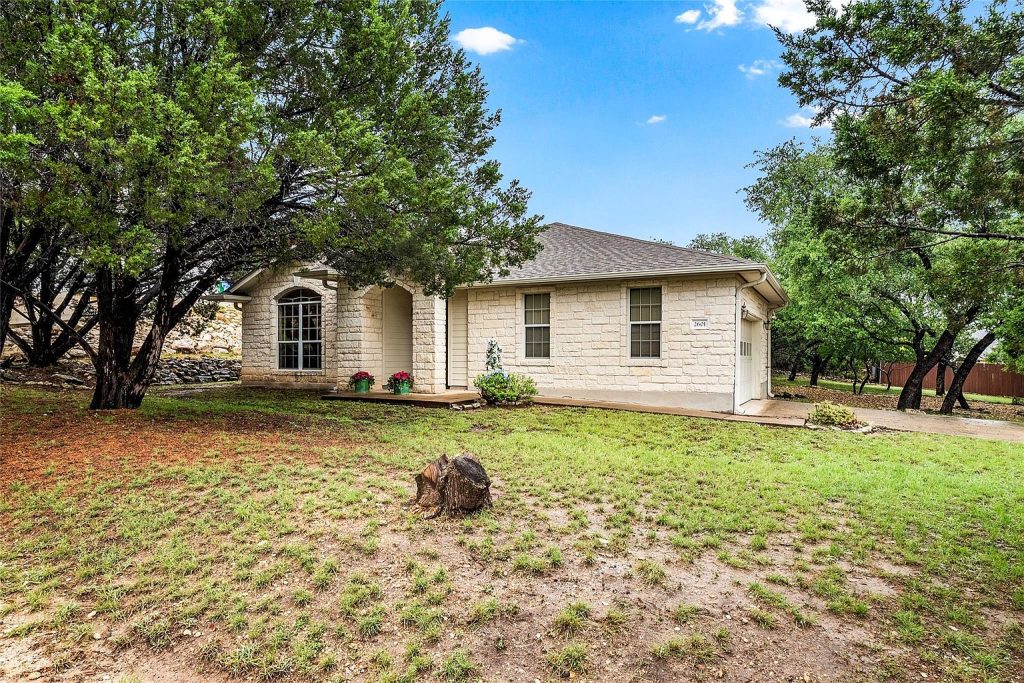 2601 Warren Cove