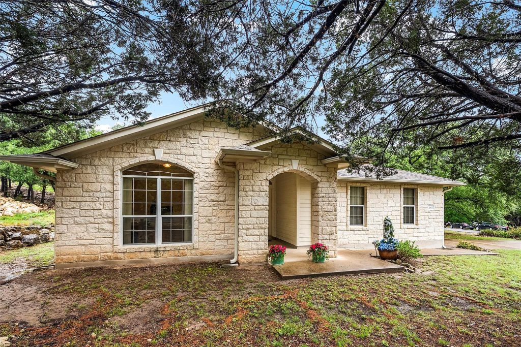 2601 Warren Cove