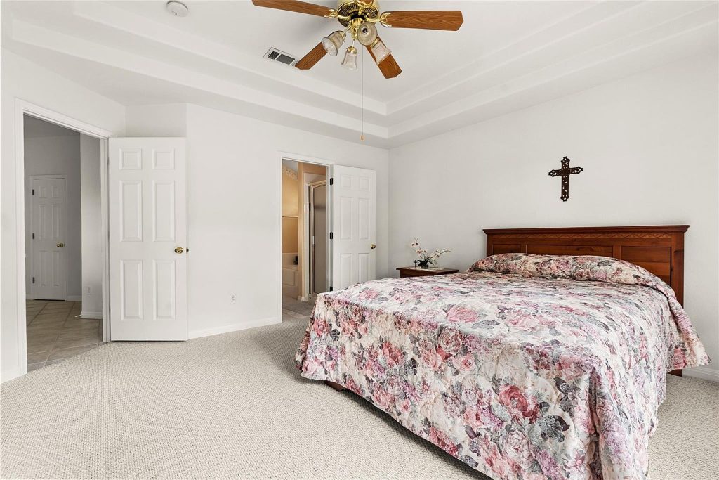 2601 Warren Cove