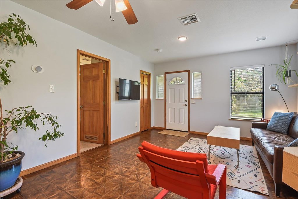 528 Old Mcdade Road