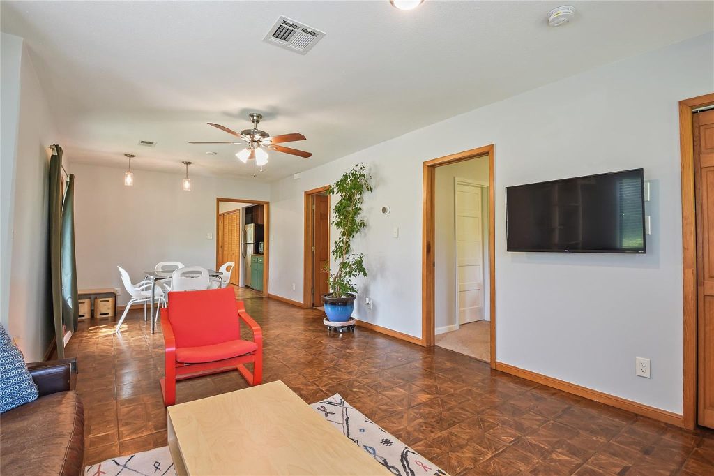528 Old Mcdade Road