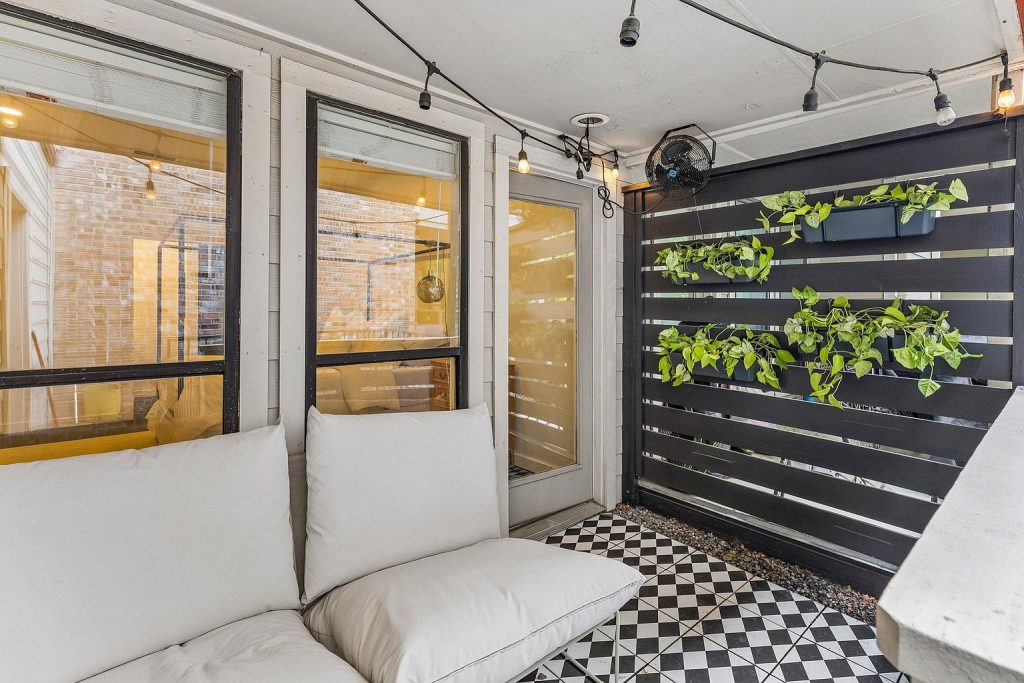 1404 Norwalk Lane APT 204