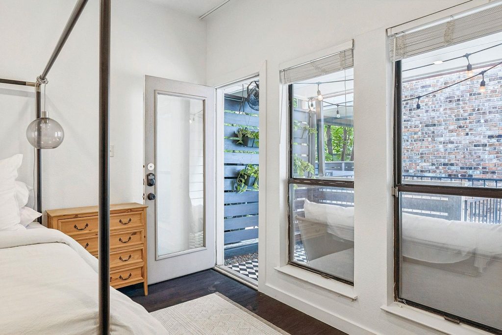 1404 Norwalk Lane APT 204