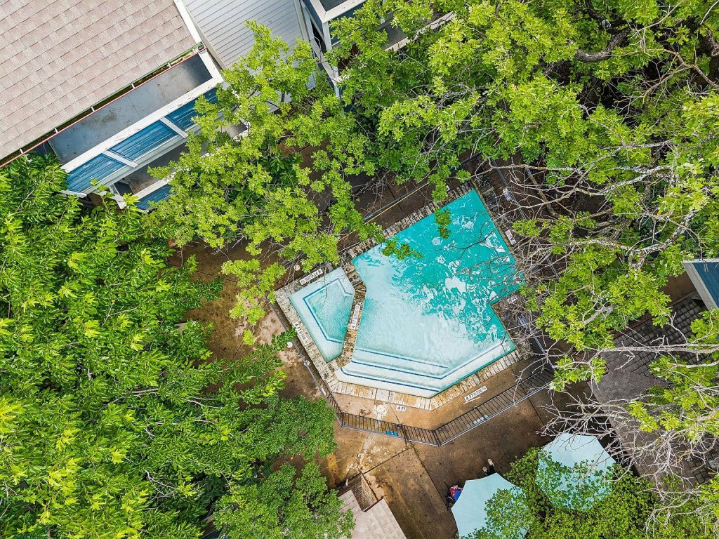 1404 Norwalk Lane APT 204