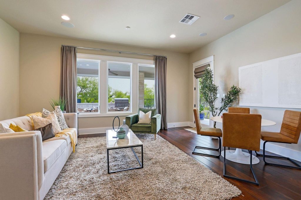 18601 Madrone Vista Drive