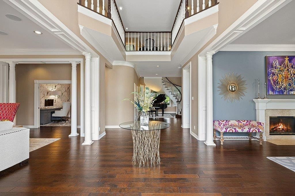 7609 Sandia Loop