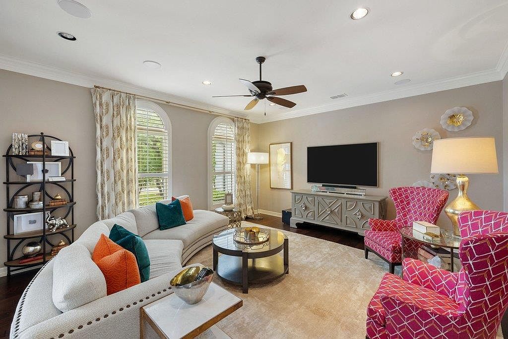 7609 Sandia Loop