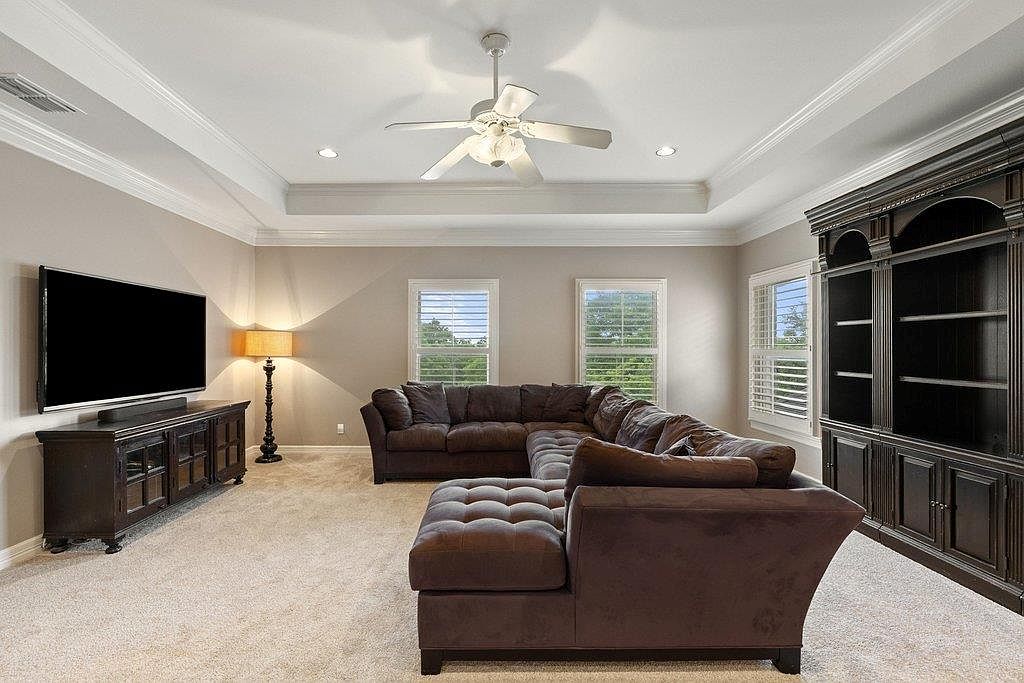 7609 Sandia Loop