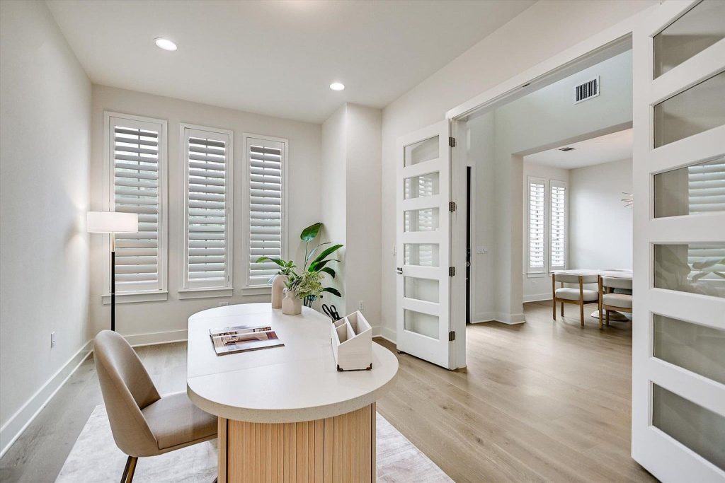 10809 Albero Cove