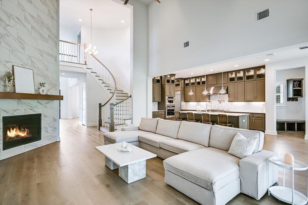 10809 Albero Cove