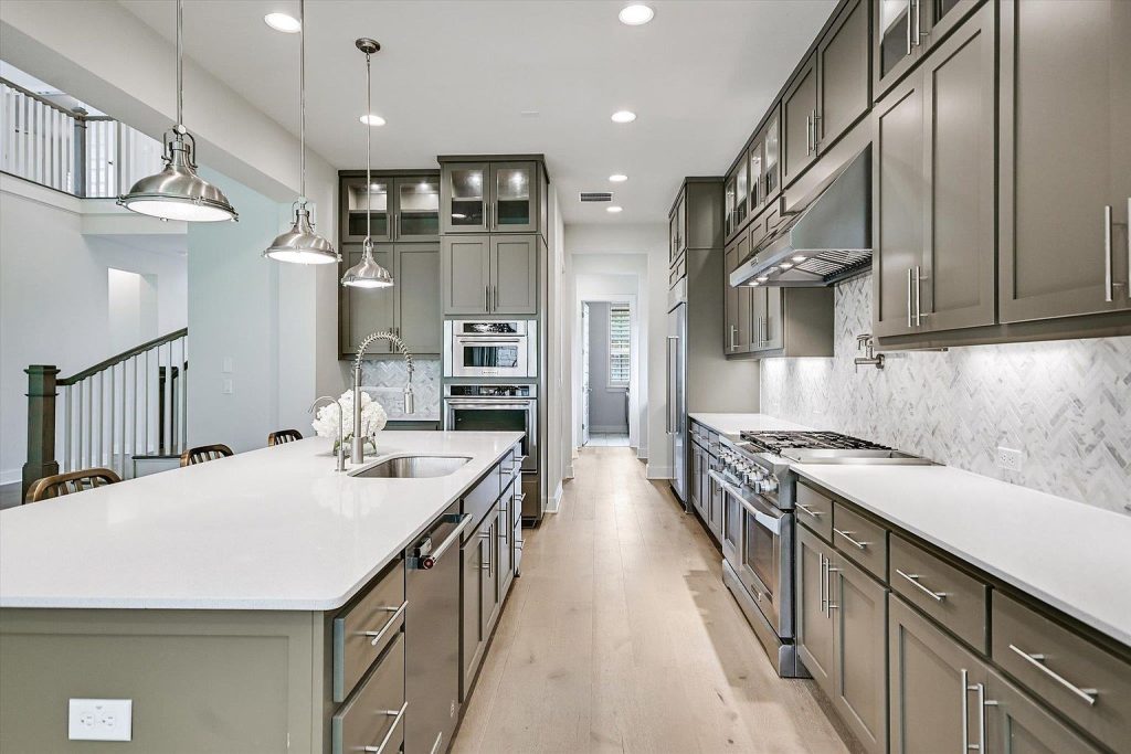 10809 Albero Cove