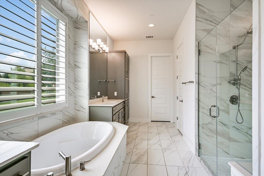 10809 Albero Cove