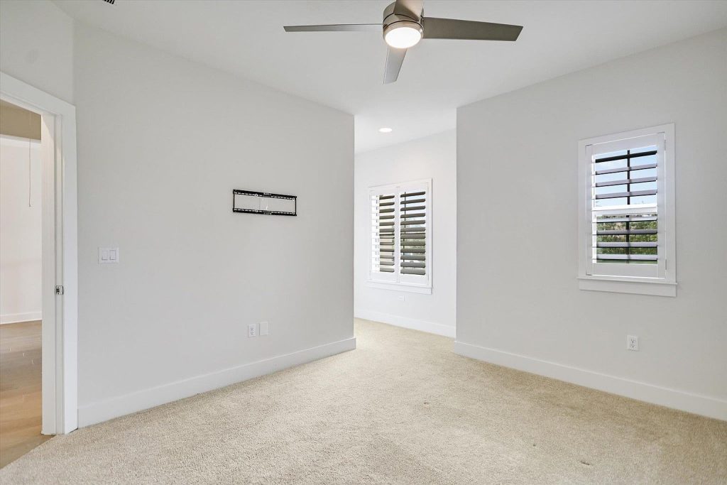 10809 Albero Cove