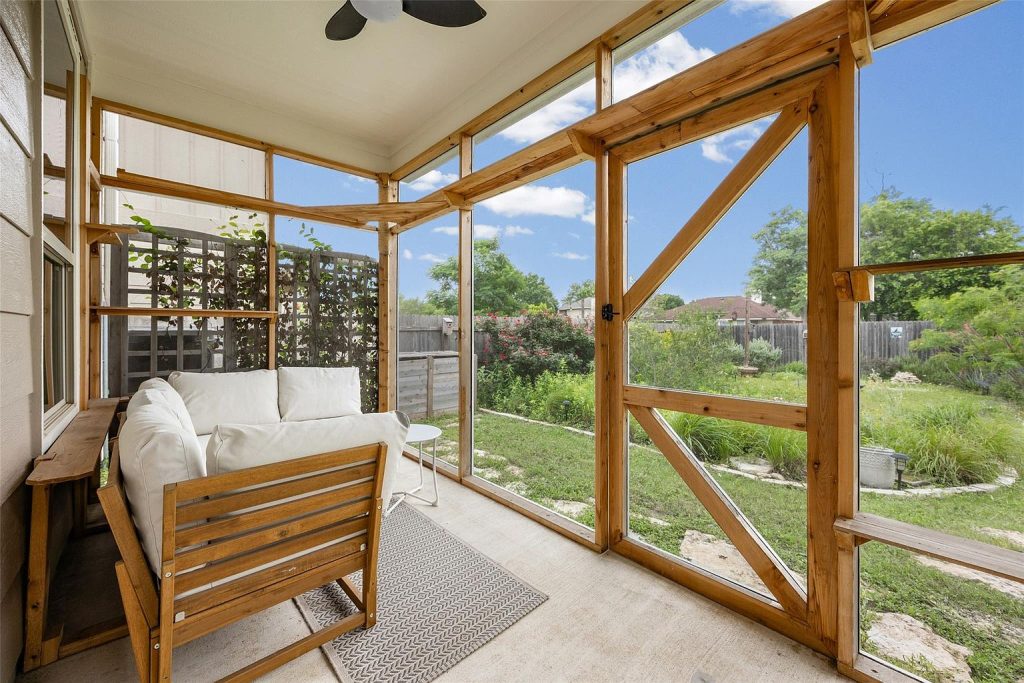 2601 Chandler Creek Boulevard Unit 11