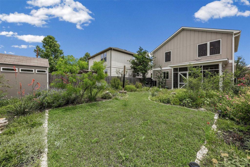 2601 Chandler Creek Boulevard Unit 11