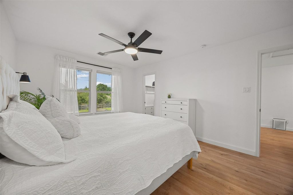 2601 Chandler Creek Boulevard Unit 11