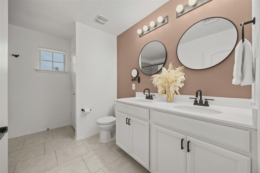 2601 Chandler Creek Boulevard Unit 11